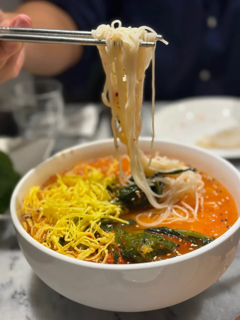 韓国の肉料理 ソウル餃子瑞草サザン